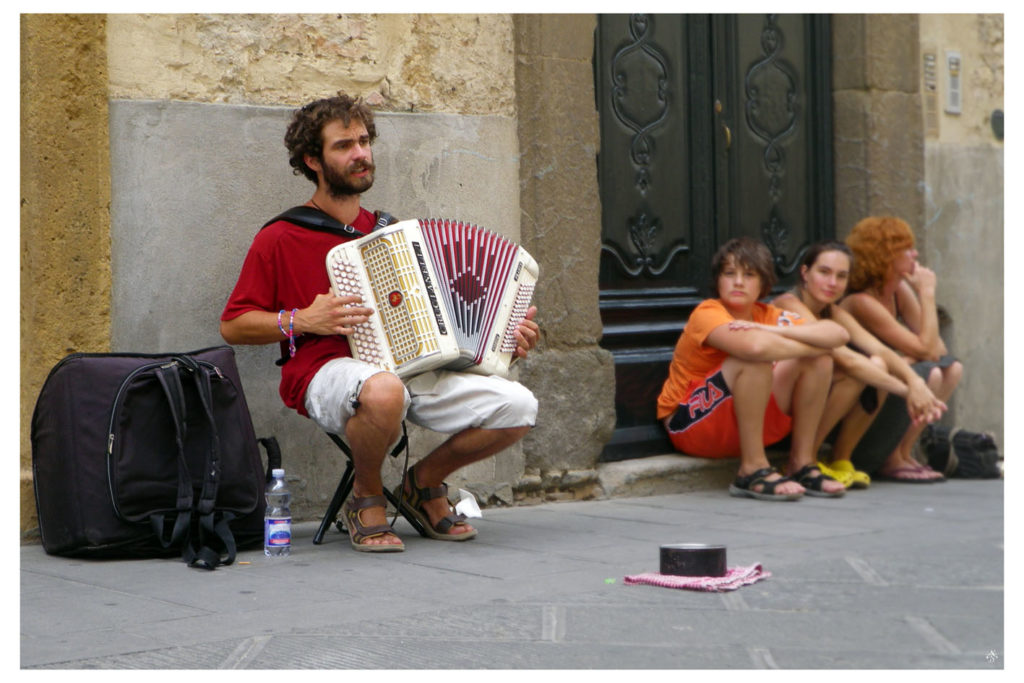 Accordéon nelle strade di Volterra